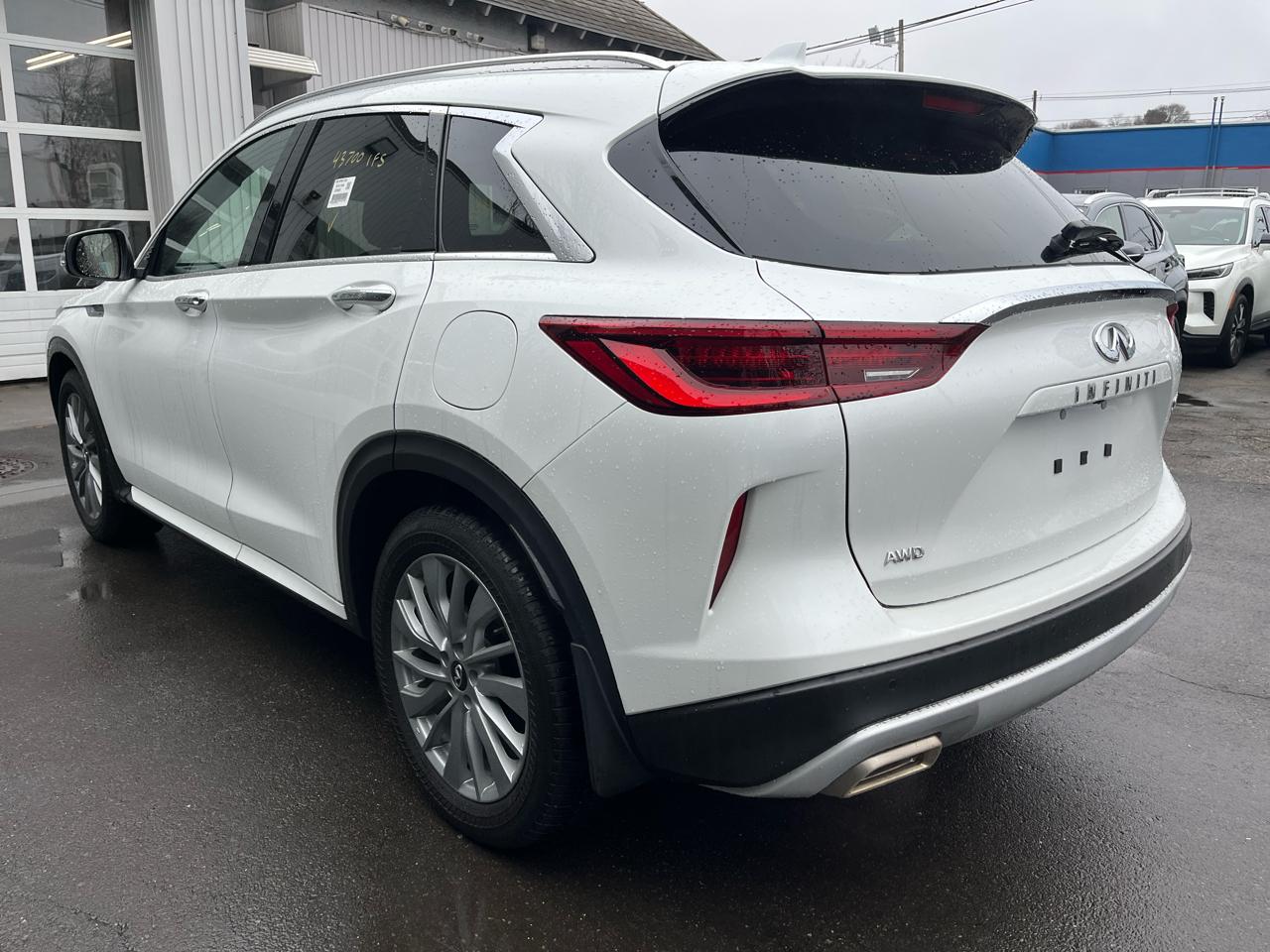 Infiniti QX50 LUXE AWD 2023