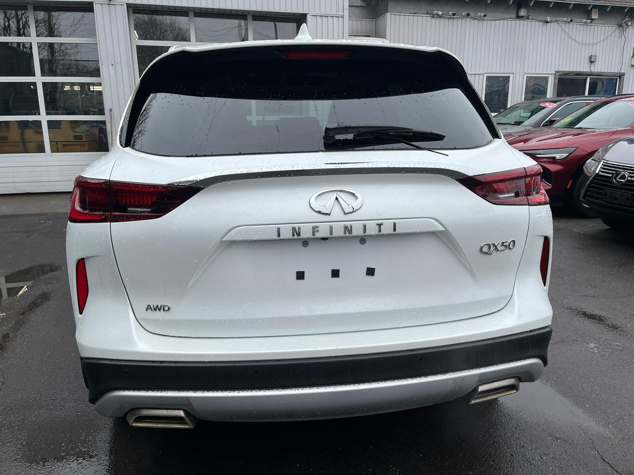 Infiniti QX50 LUXE AWD 2023