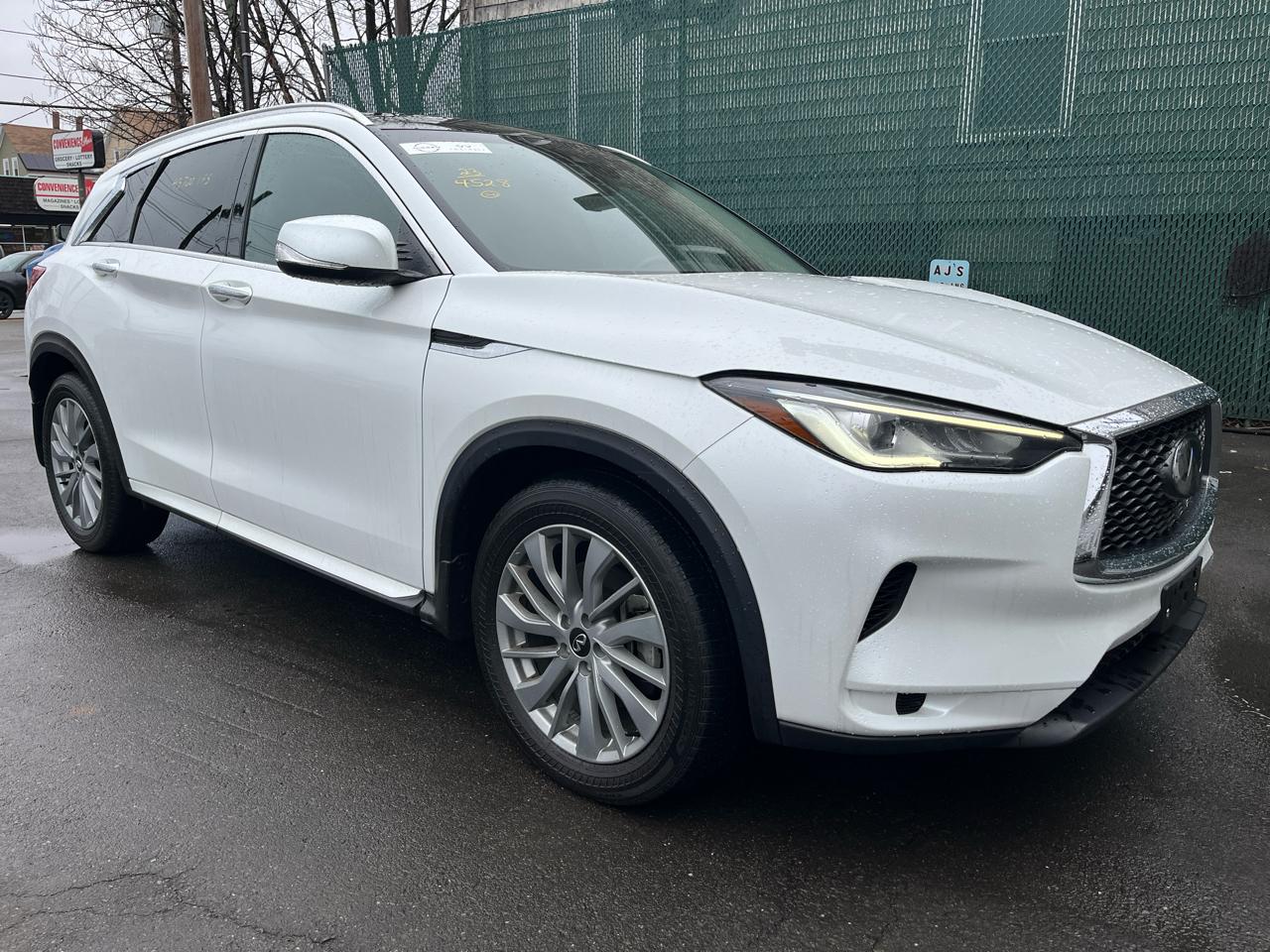 Infiniti QX50 LUXE AWD 2023