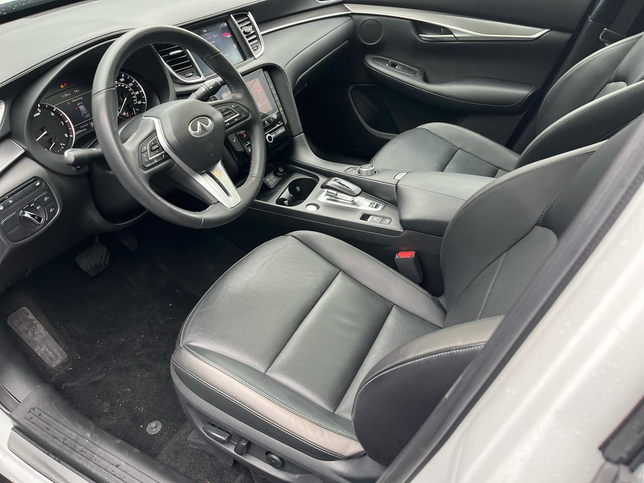 Infiniti QX50 LUXE AWD 2023