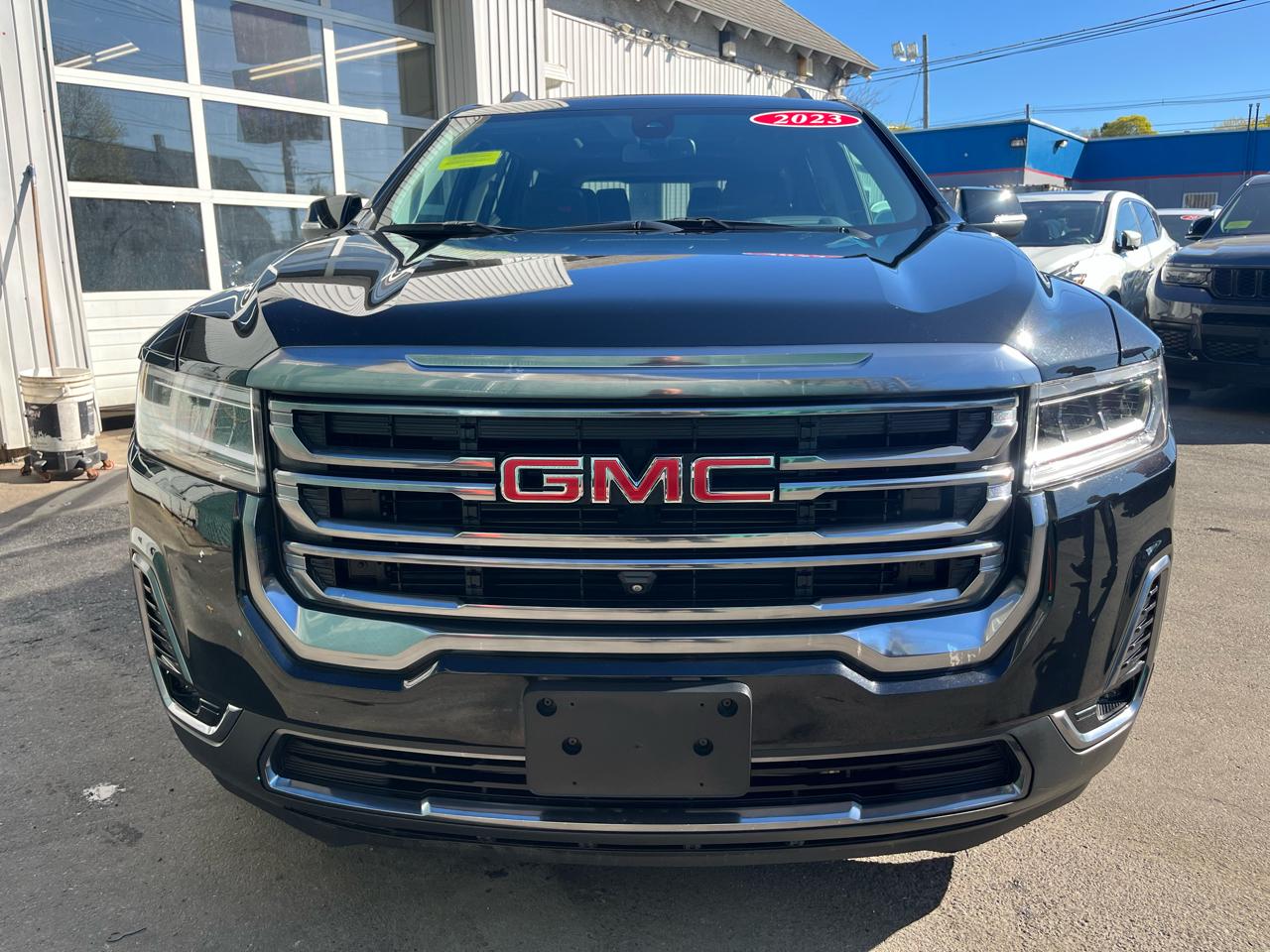 GMC Acadia AWD 4dr AT4 2023