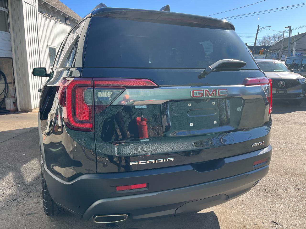 GMC Acadia AWD 4dr AT4 2023