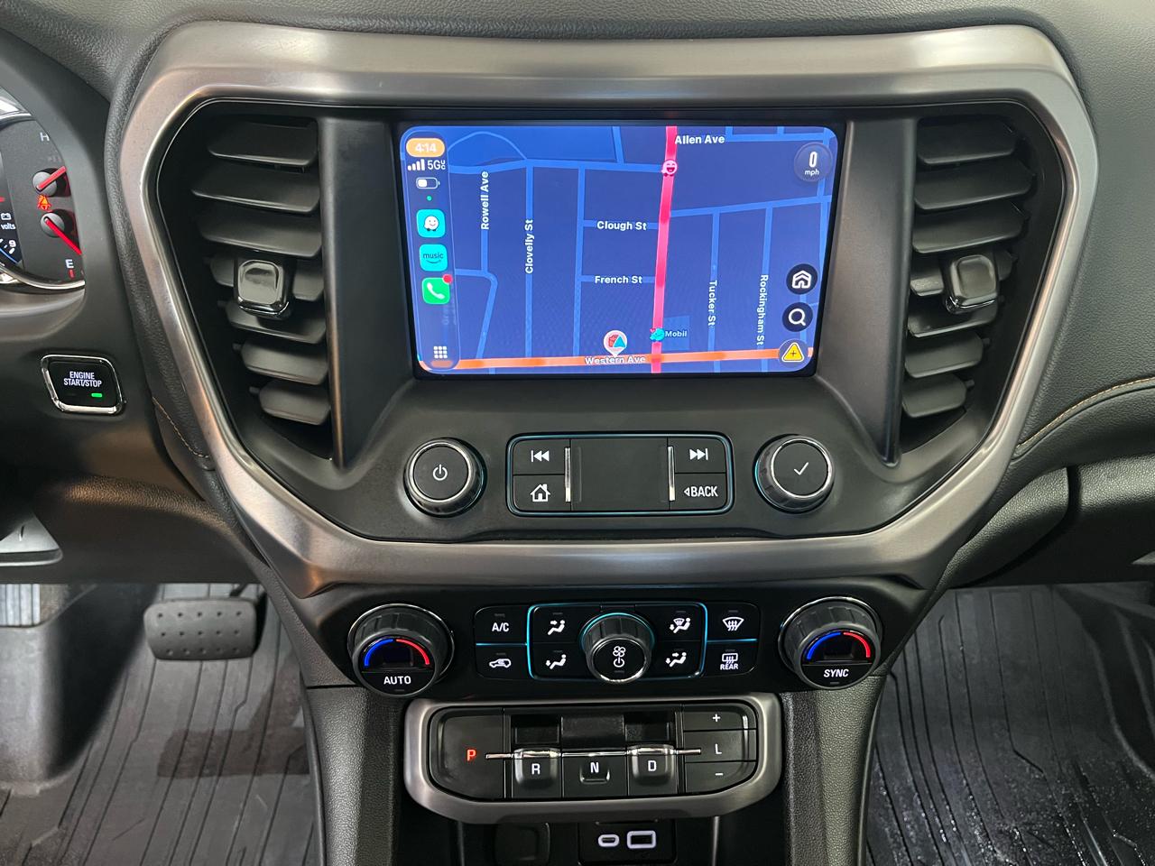 GMC Acadia AWD 4dr AT4 2023