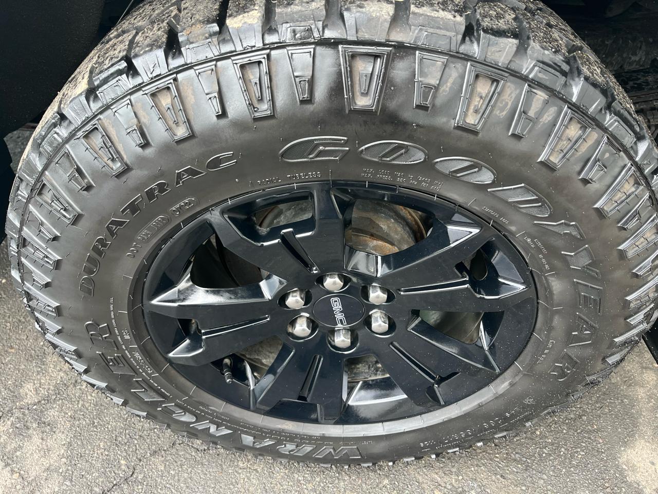 GMC Canyon 4WD Crew Cab 141" AT4 w/Leather 2022