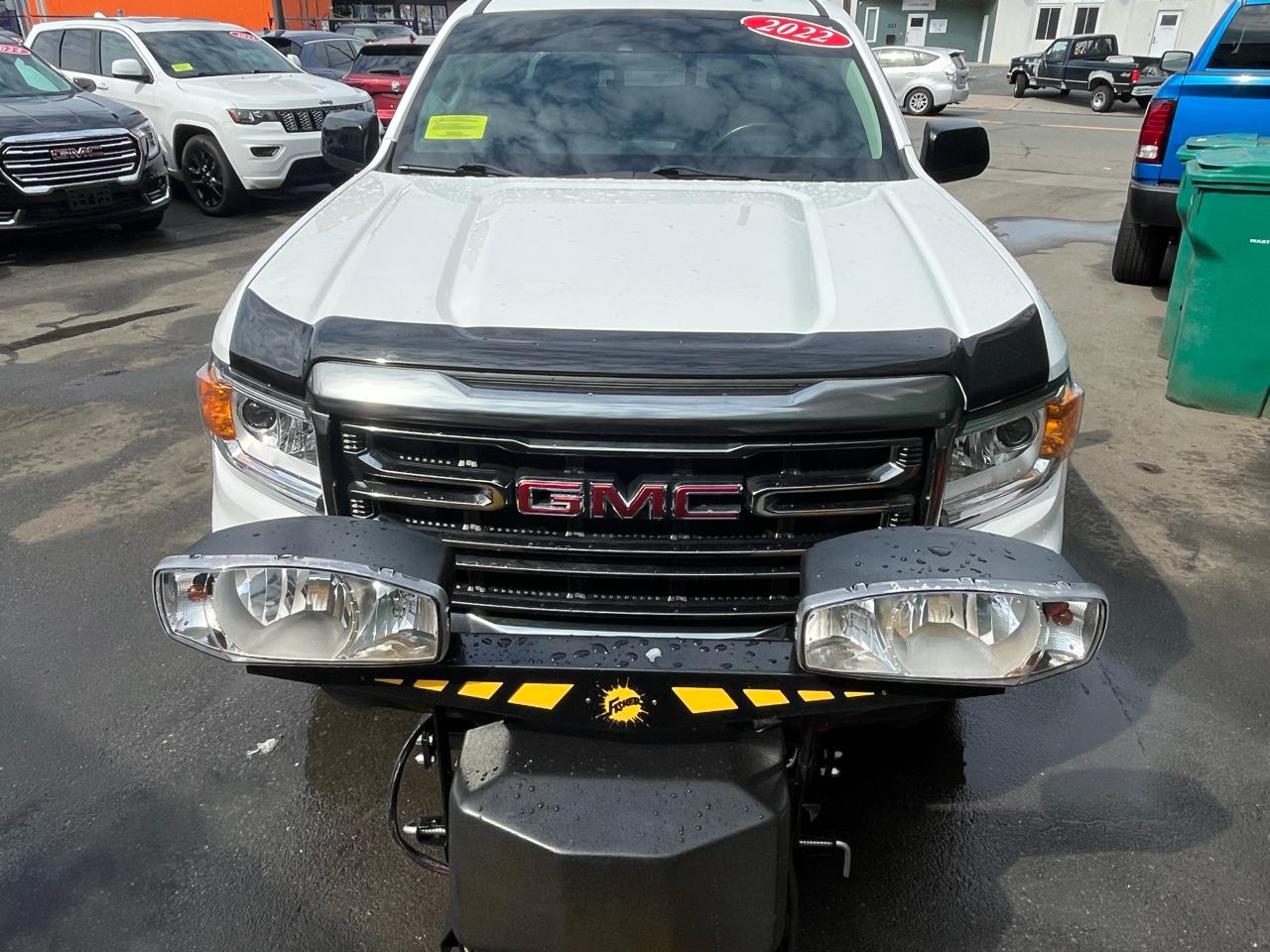 GMC Canyon 4WD Crew Cab 141" AT4 w/Leather 2022