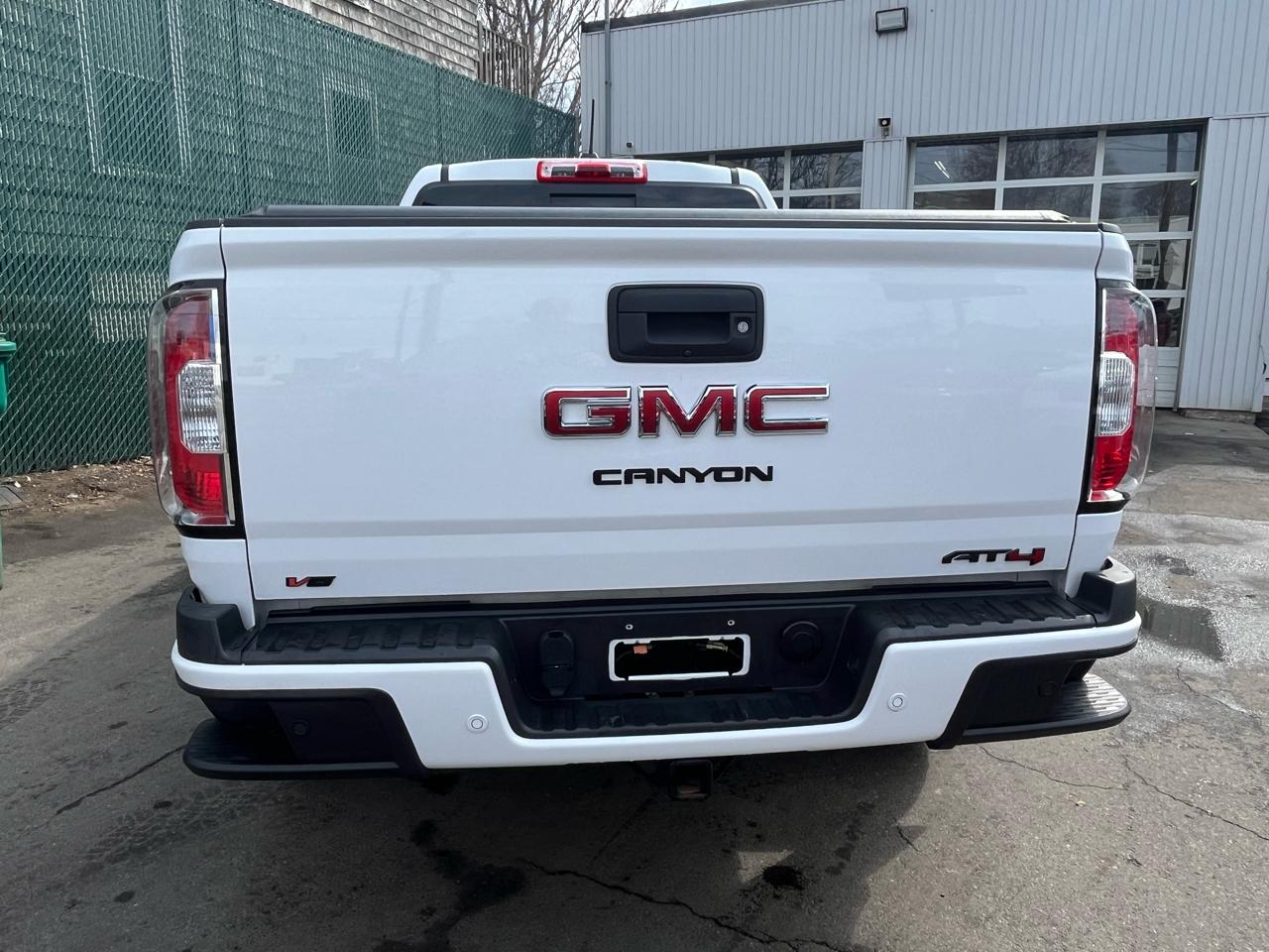 GMC Canyon 4WD Crew Cab 141" AT4 w/Leather 2022