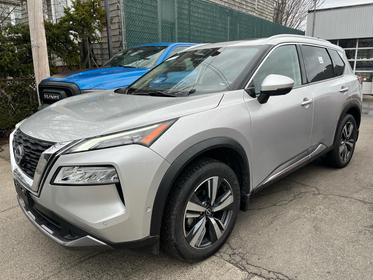 Nissan Rogue AWD SL *Ltd Avail* 2023