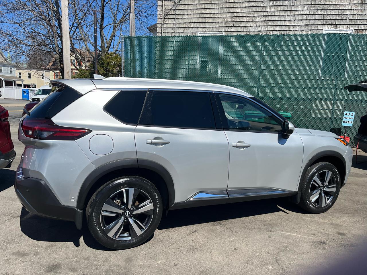 Nissan Rogue AWD SL *Ltd Avail* 2023