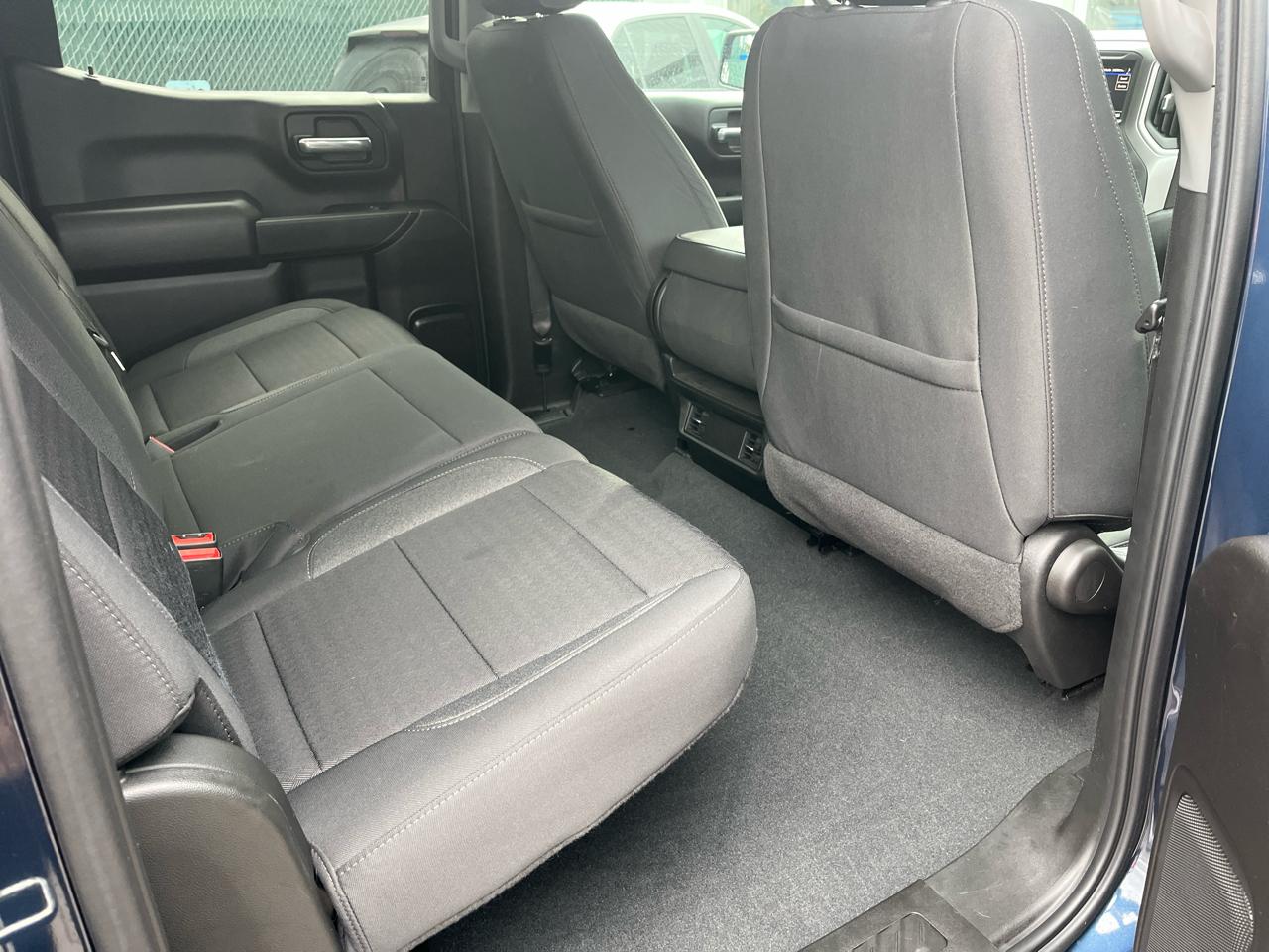 Chevrolet Silverado 1500 4WD Crew Cab 147" Custom 2022