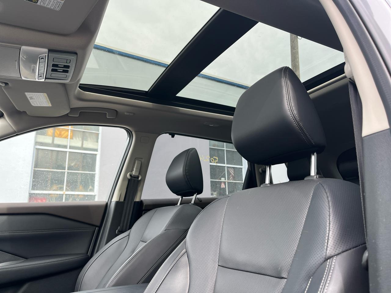 Nissan Rogue AWD Platinum *Ltd Avail* 2023