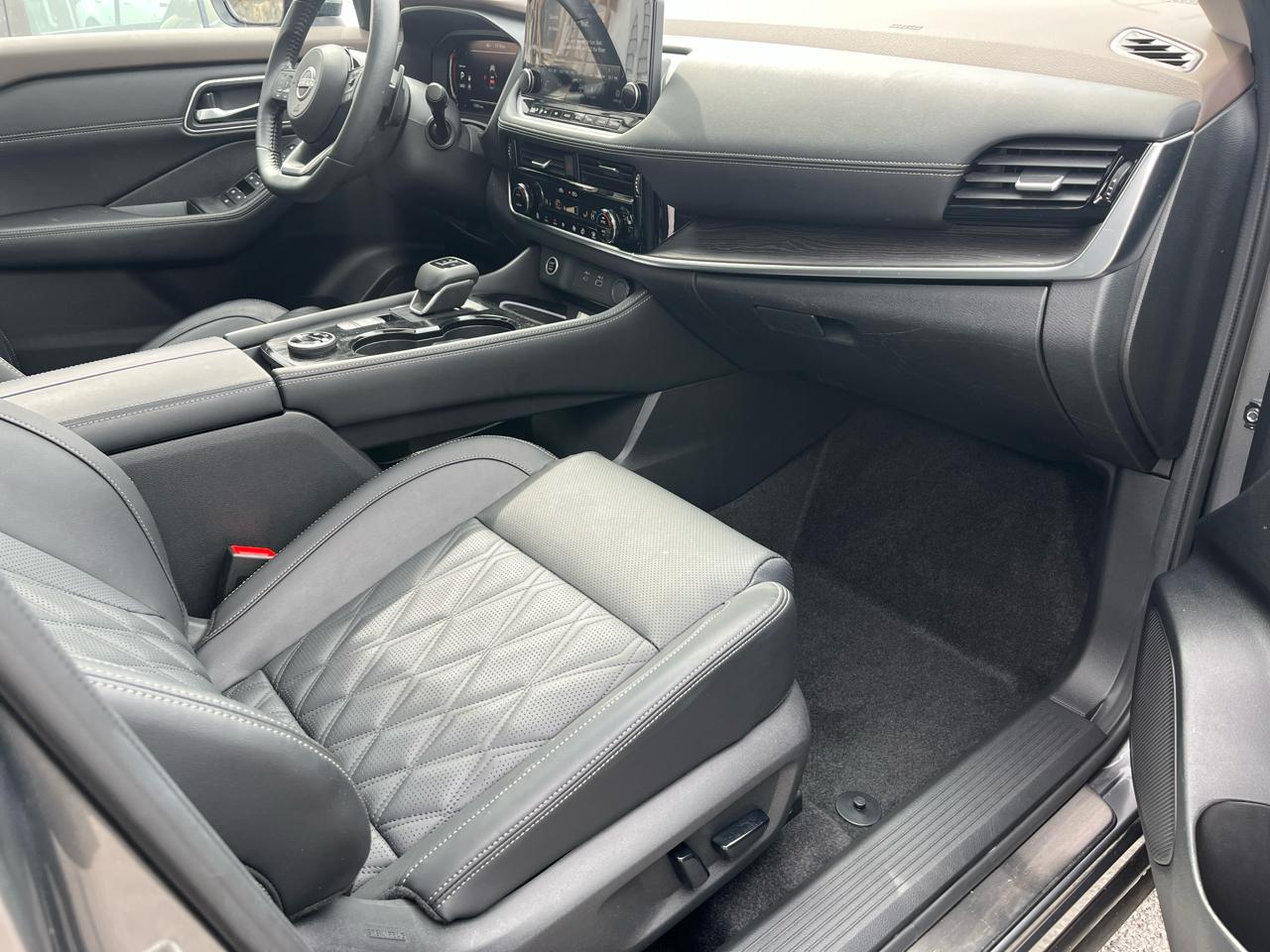 Nissan Rogue AWD Platinum *Ltd Avail* 2023