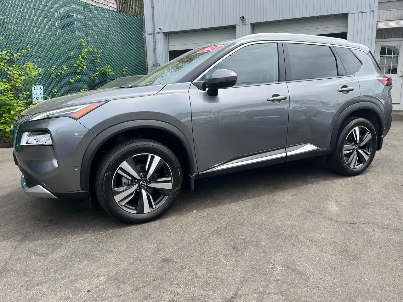 Nissan Rogue AWD Platinum *Ltd Avail* 2023