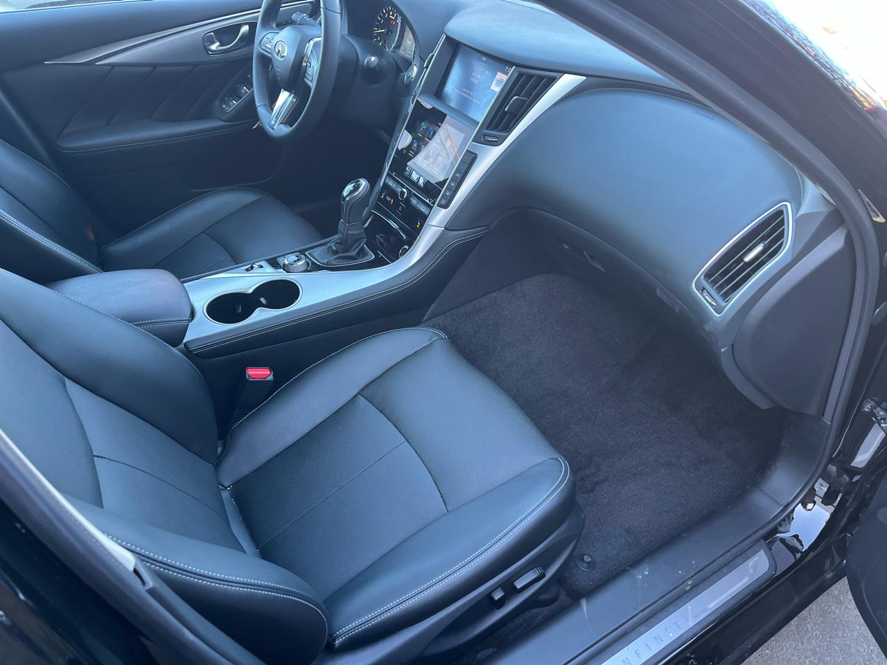 Infiniti Q50 LUXE AWD 2023