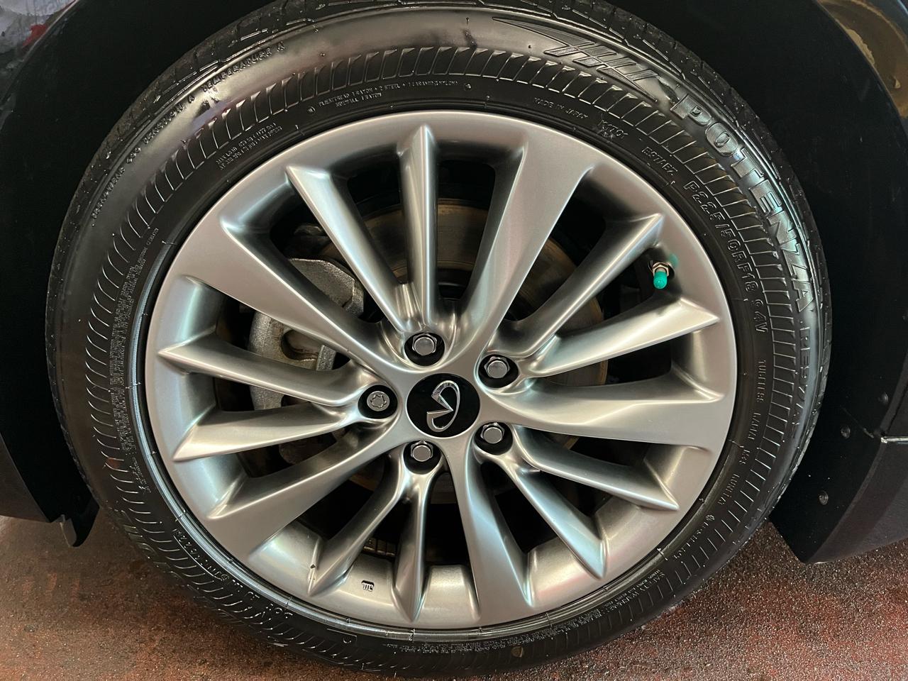 Infiniti Q50 LUXE AWD 2023