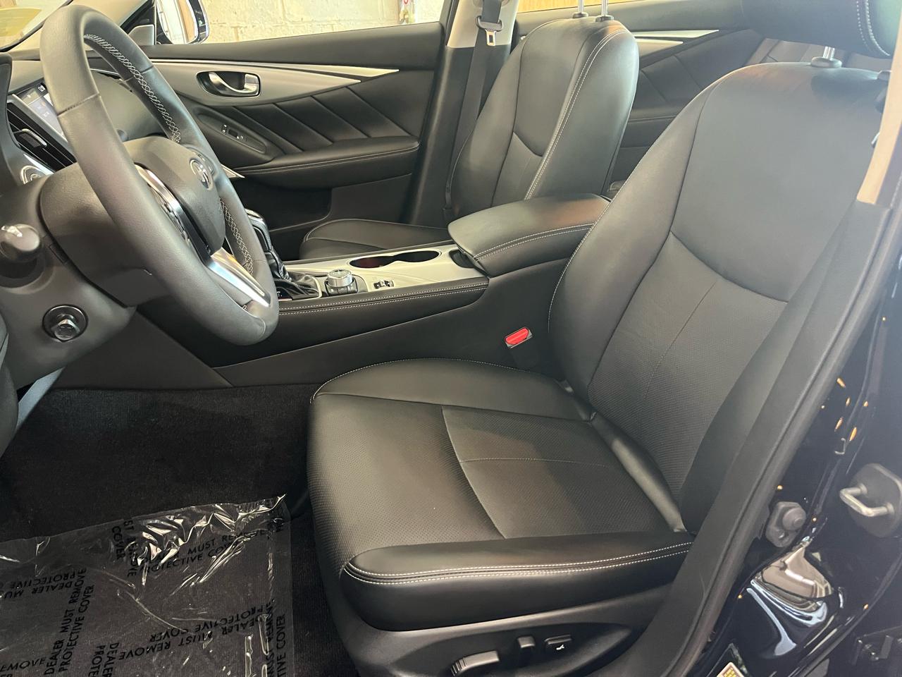 Infiniti Q50 LUXE AWD 2023