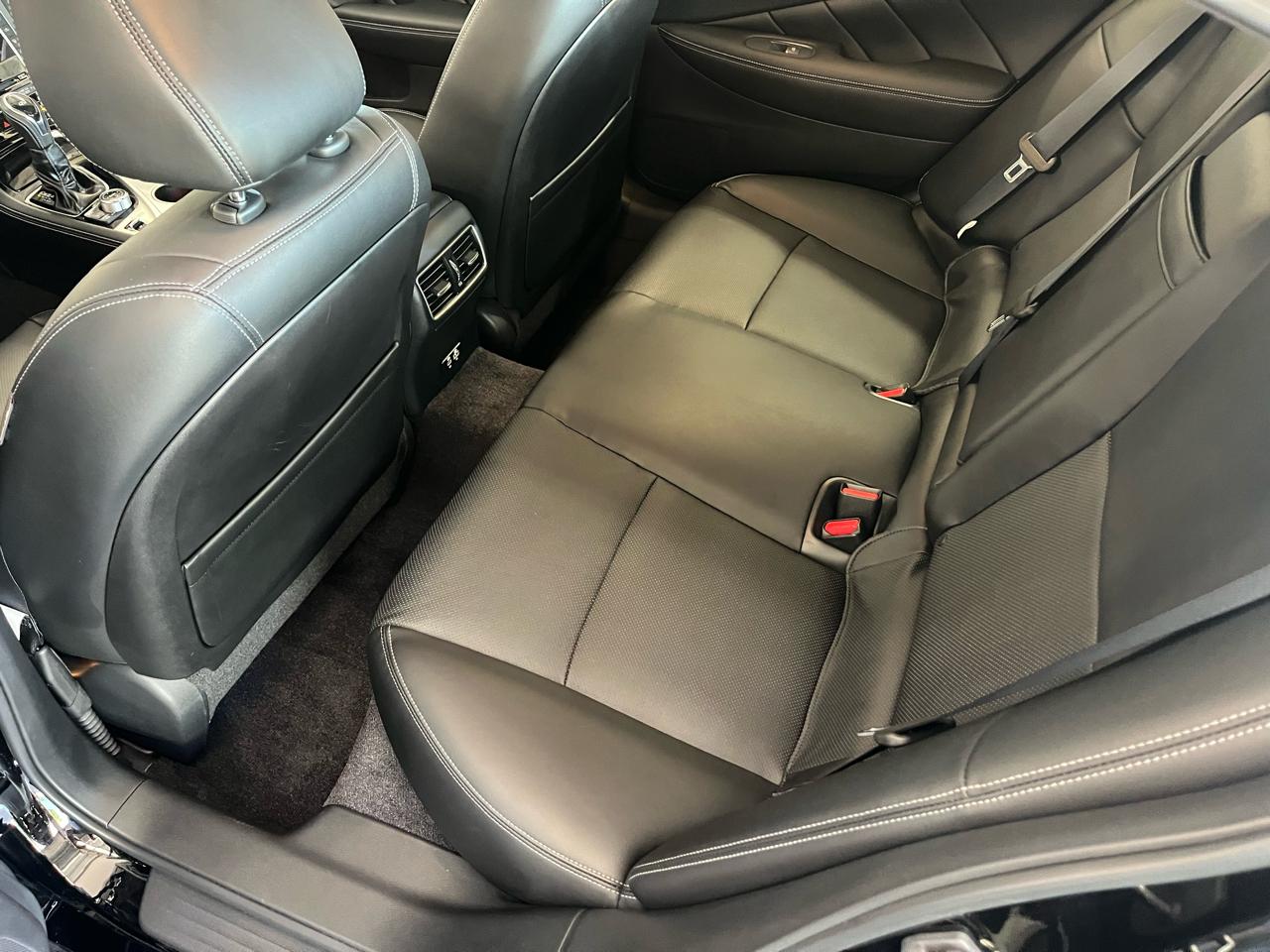 Infiniti Q50 LUXE AWD 2023
