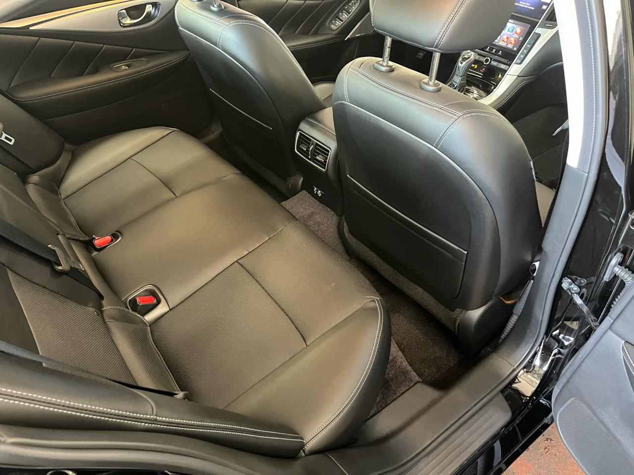 Infiniti Q50 LUXE AWD 2023
