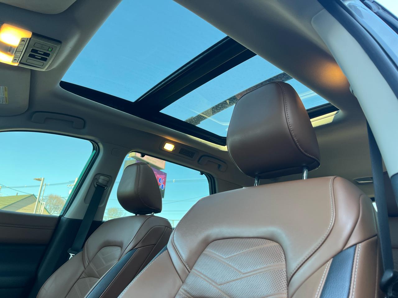 Nissan Pathfinder Platinum 4WD 2023