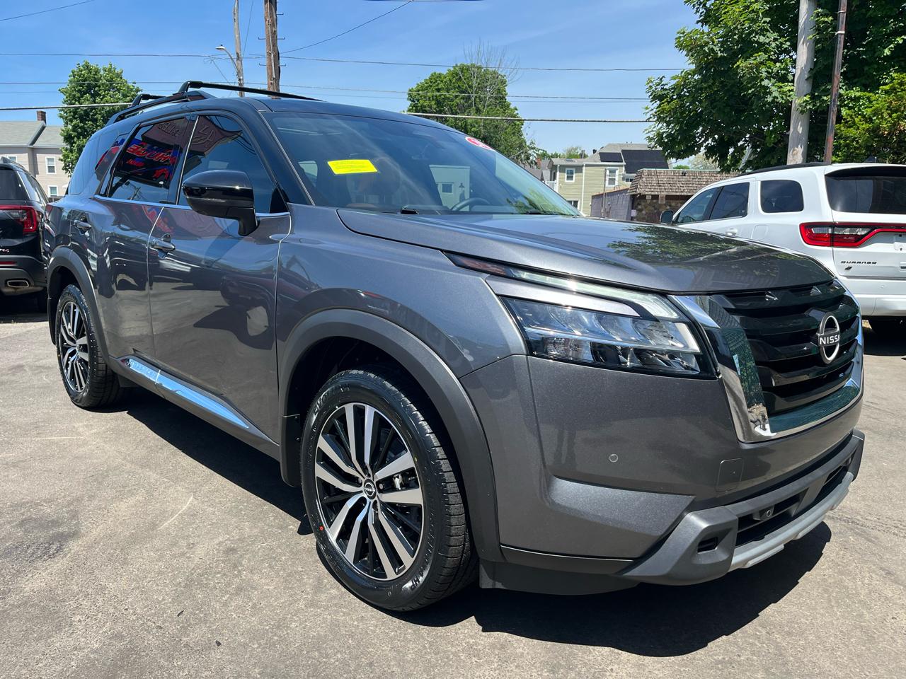Nissan Pathfinder Platinum 4WD 2023