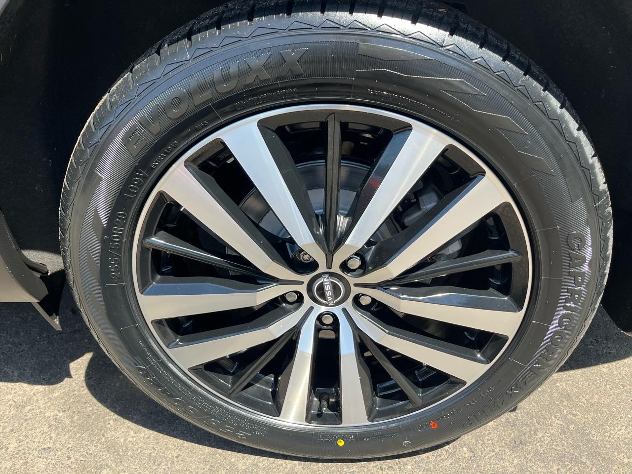 Nissan Pathfinder Platinum 4WD 2023