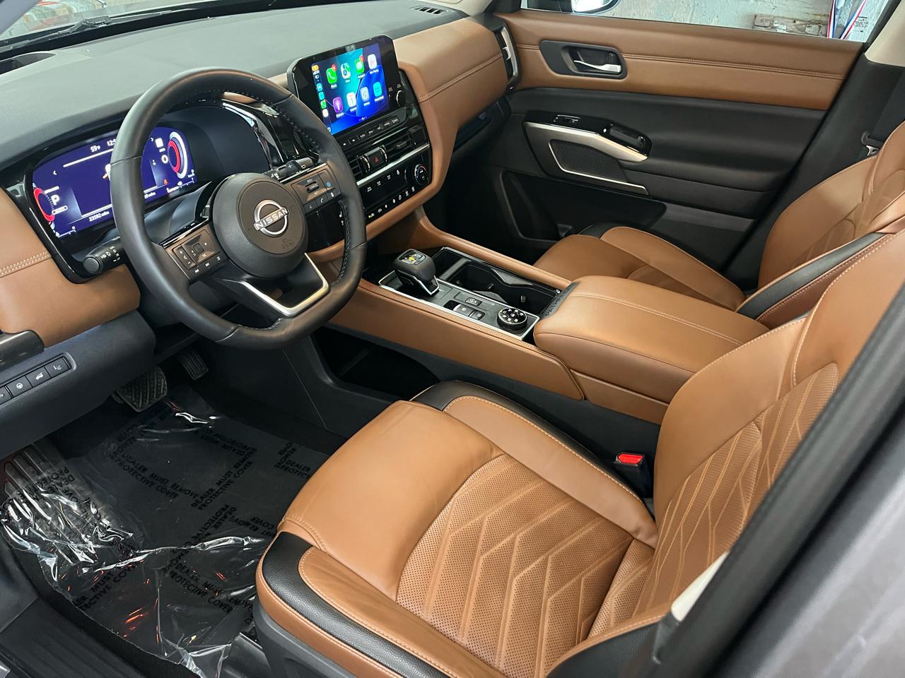 Nissan Pathfinder Platinum 4WD 2023