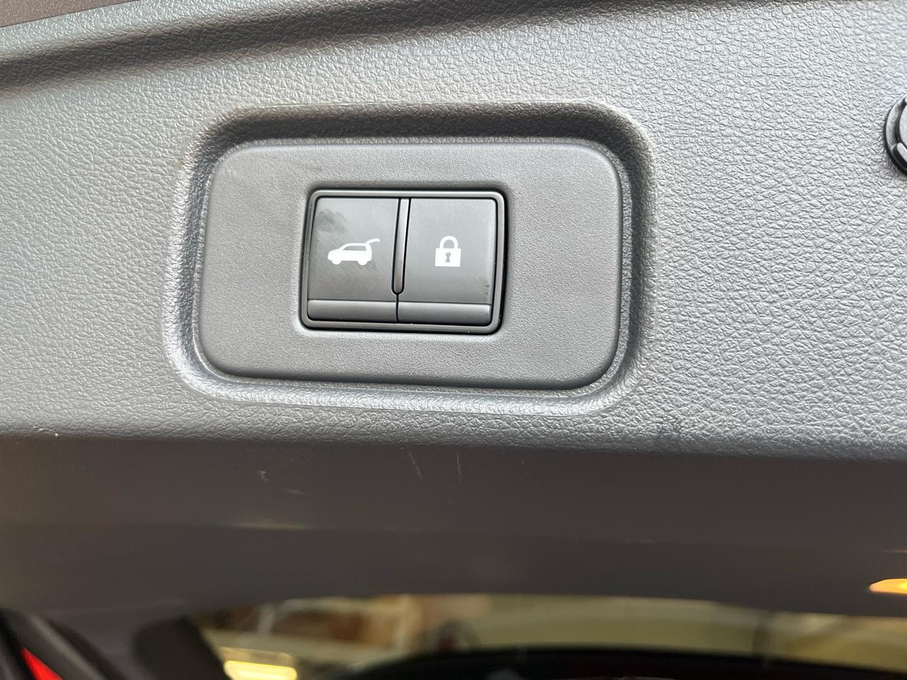 Nissan Pathfinder Platinum 4WD 2023