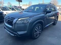 2023 Nissan Pathfinder 