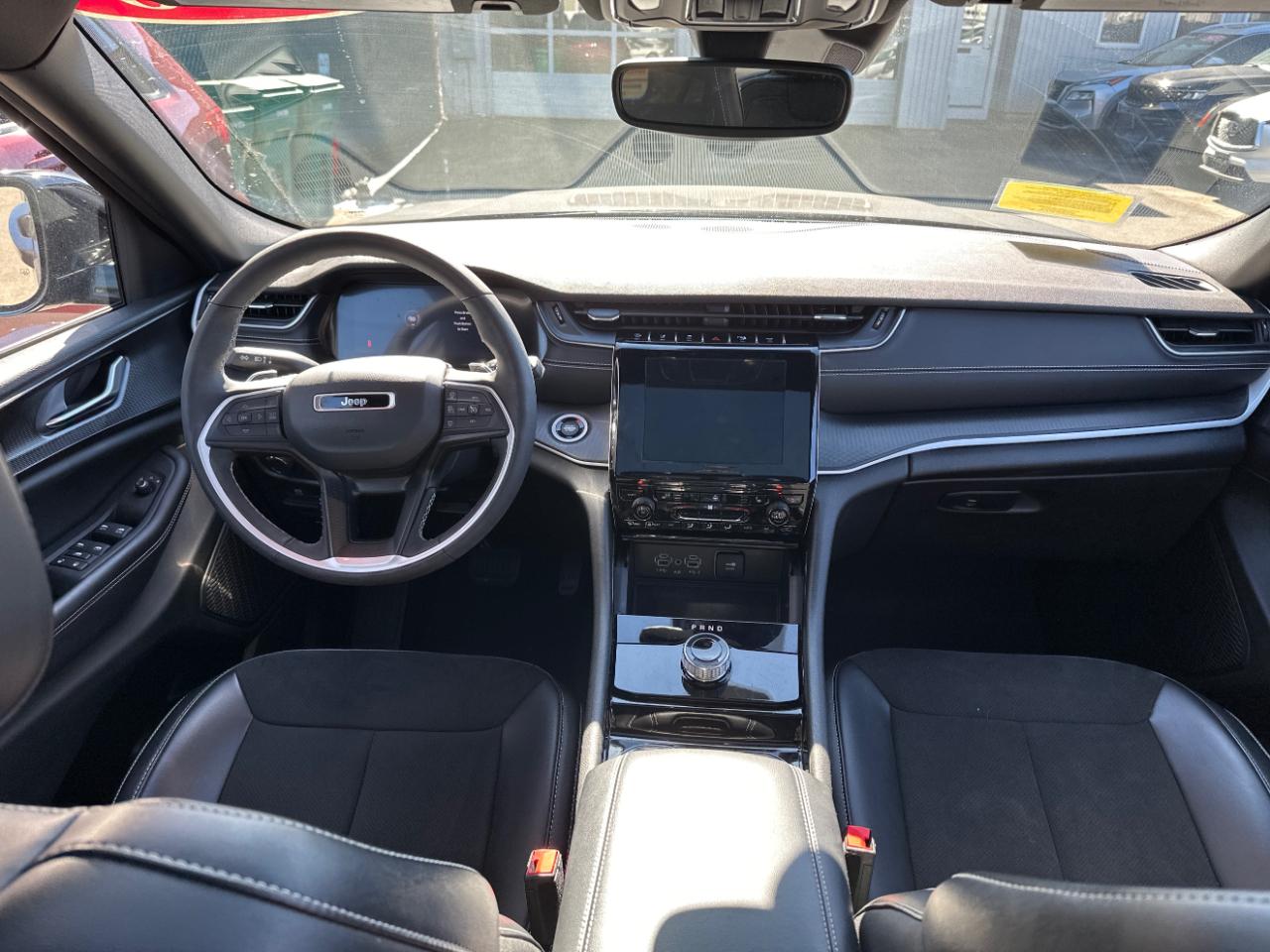 Jeep Grand Cherokee Altitude 4x4 2023