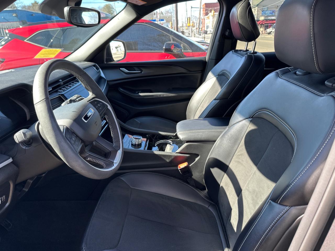 Jeep Grand Cherokee Altitude 4x4 2023