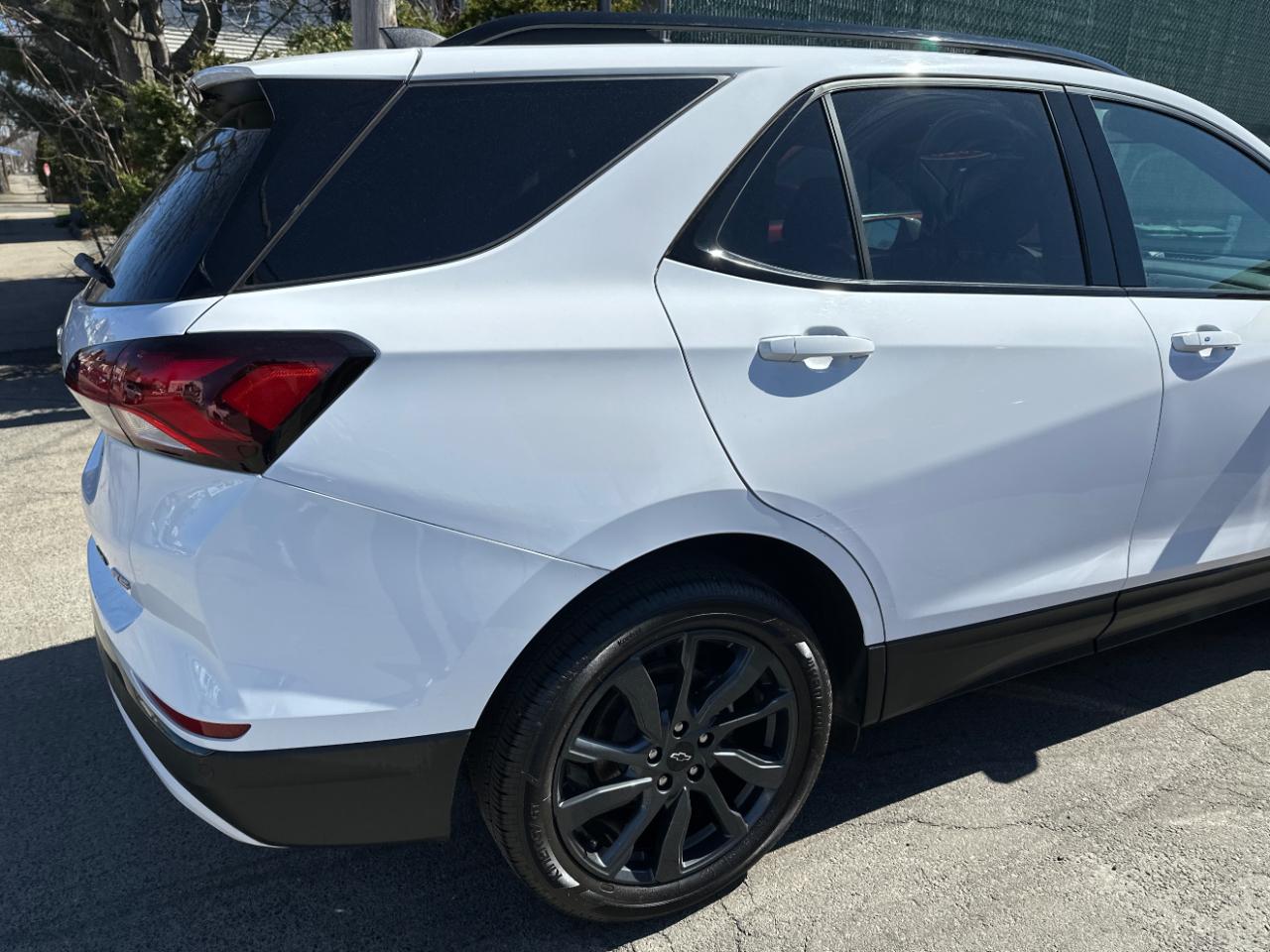 Chevrolet Equinox AWD 4dr RS 2023