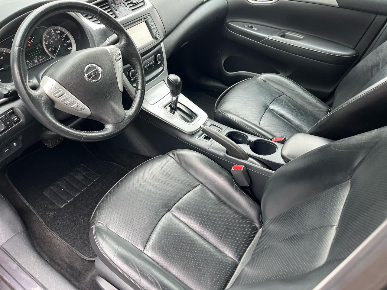 Nissan Sentra 4dr Sdn I4 CVT SR 2015