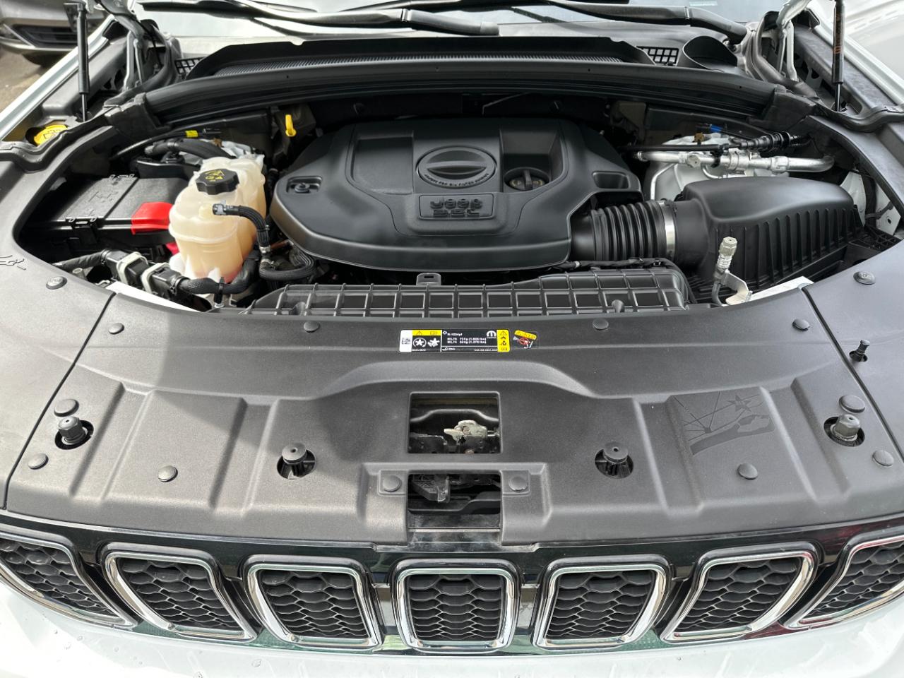 Jeep Grand Cherokee Overland 4x4 2023