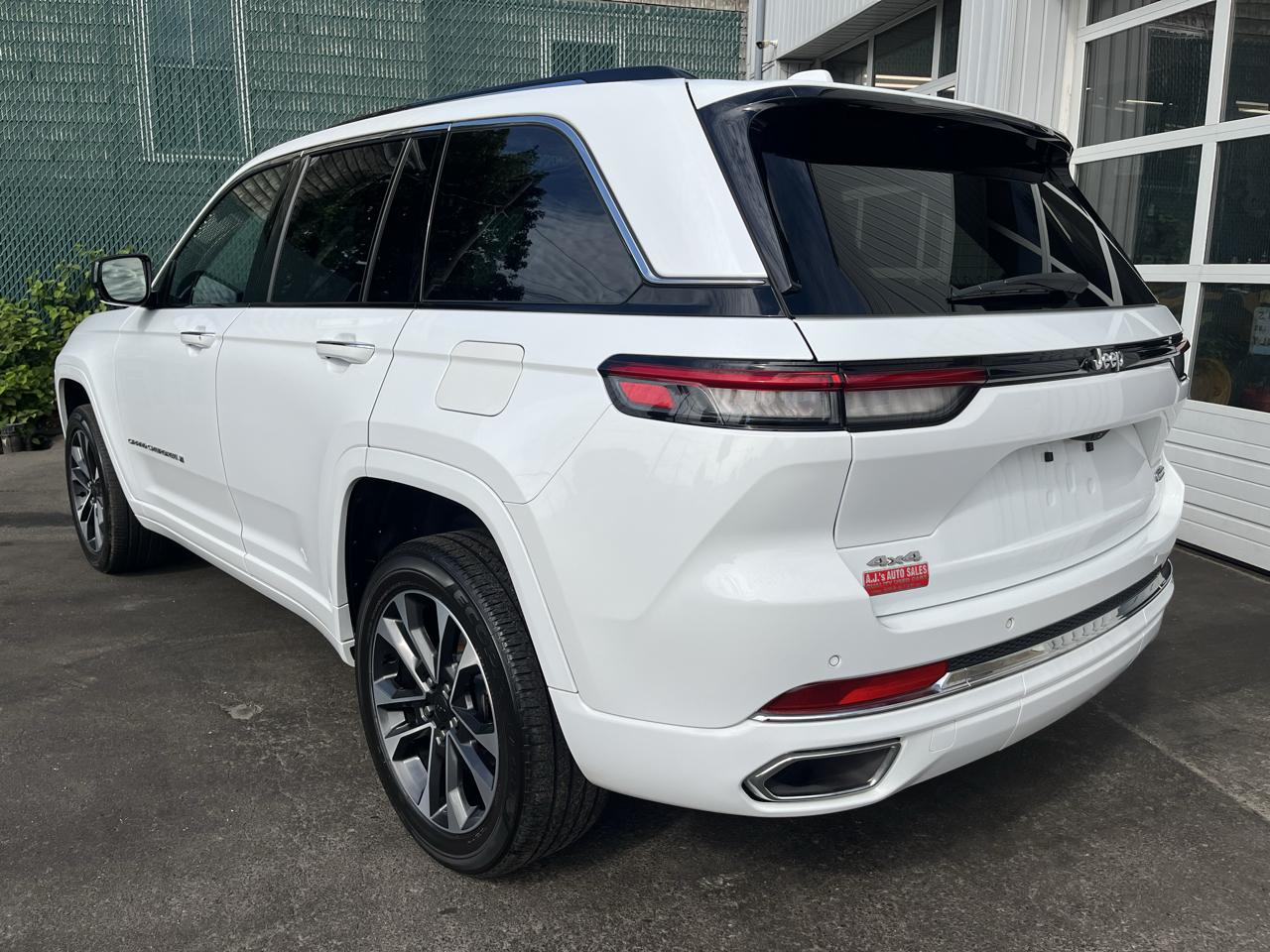 Jeep Grand Cherokee Overland 4x4 2023