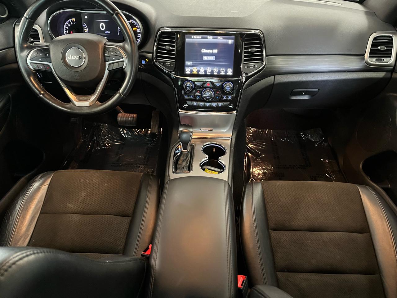 Jeep Grand Cherokee Laredo X 4x4 2021