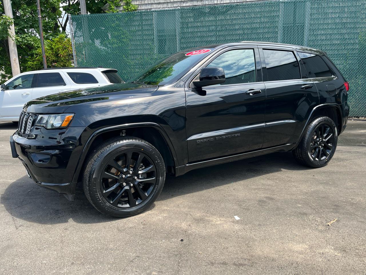 Jeep Grand Cherokee Laredo X 4x4 2021