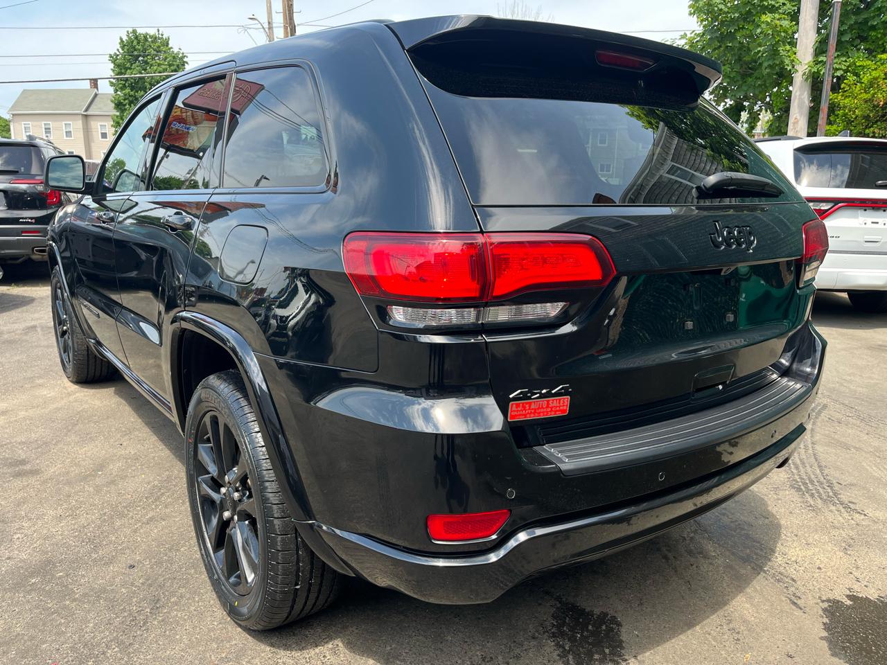 Jeep Grand Cherokee Laredo X 4x4 2021