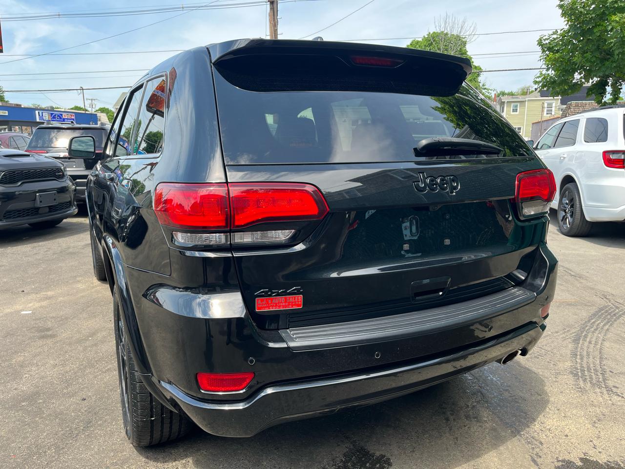 Jeep Grand Cherokee Laredo X 4x4 2021