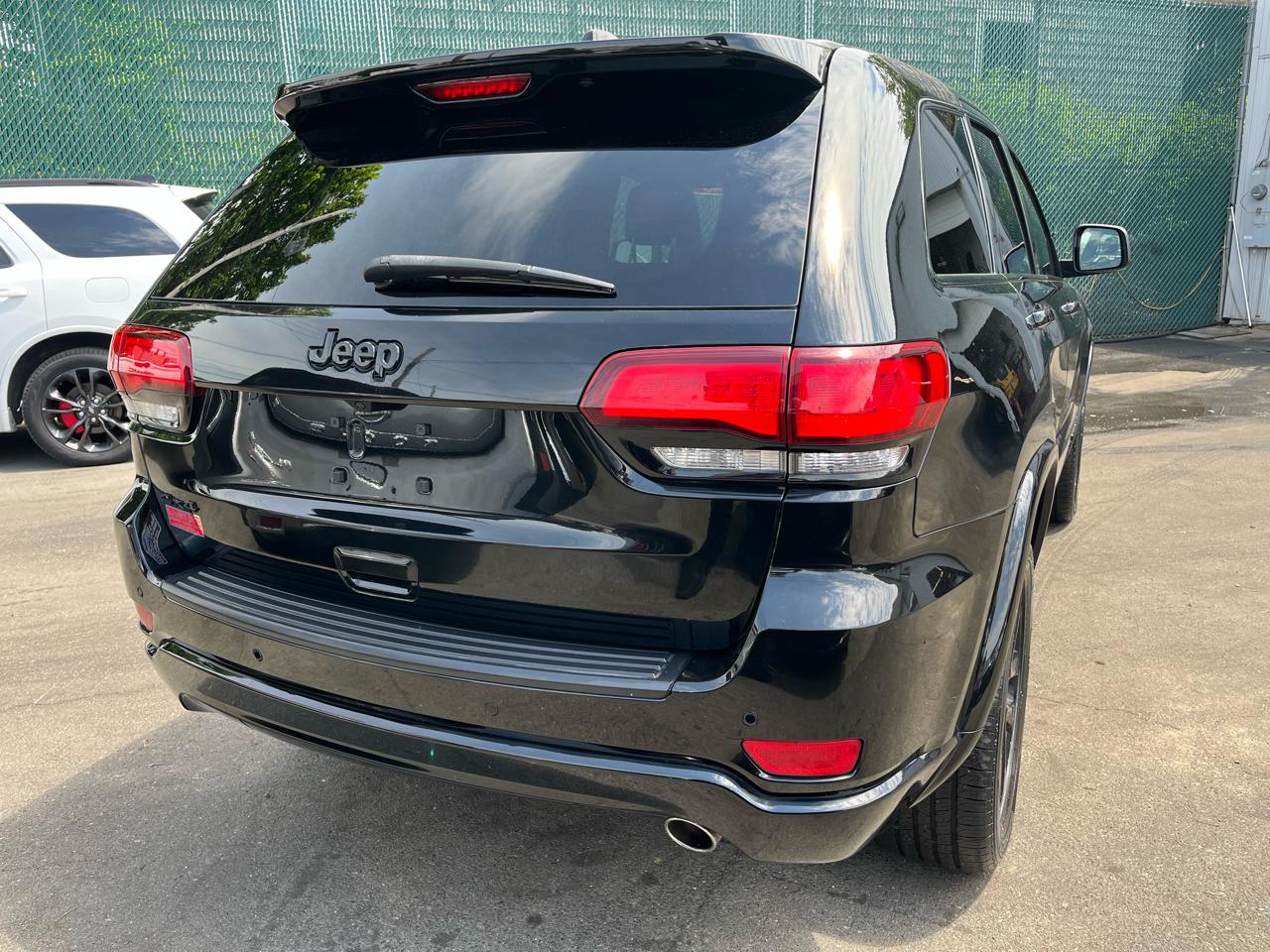 Jeep Grand Cherokee Laredo X 4x4 2021