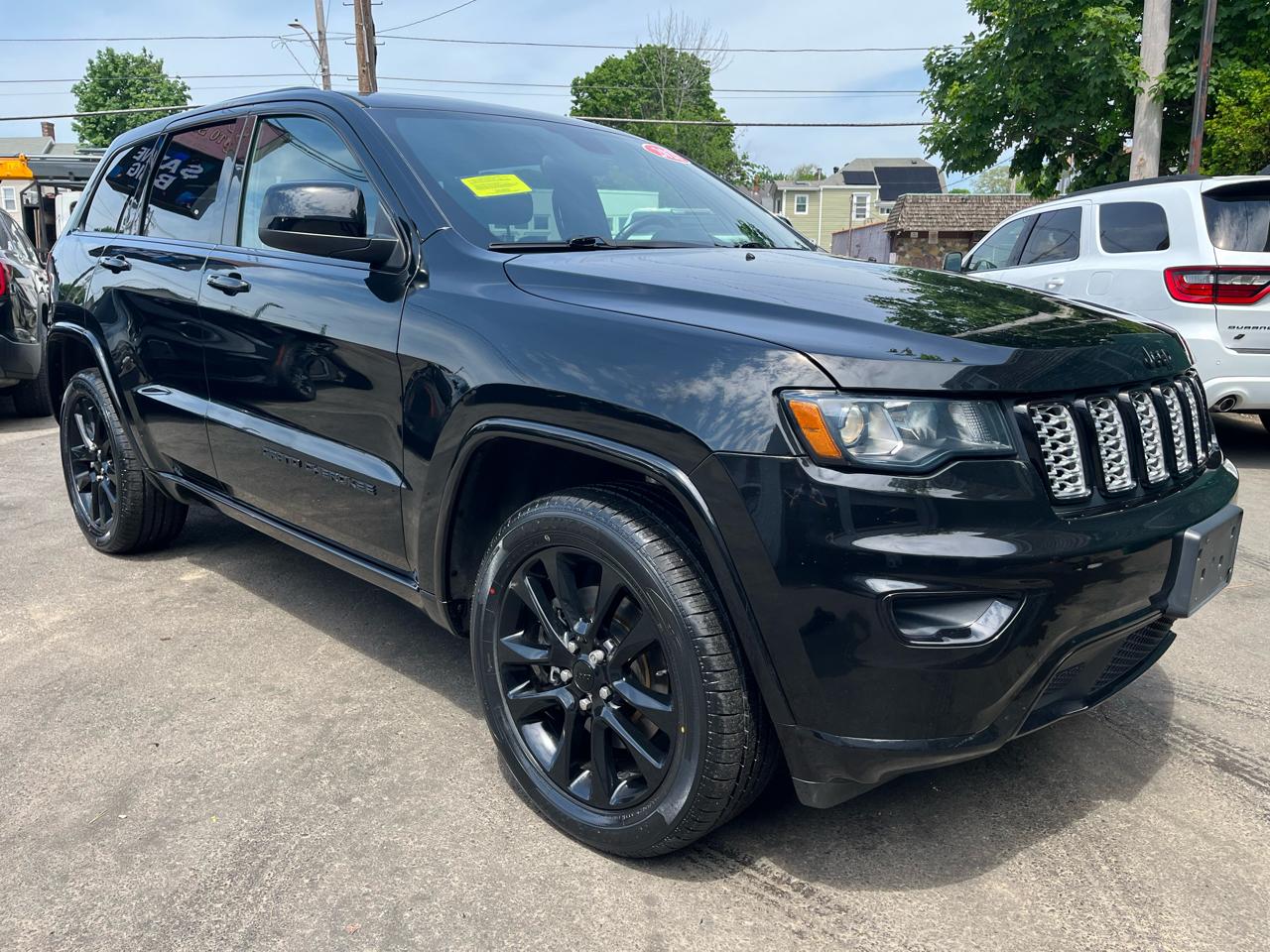 Jeep Grand Cherokee Laredo X 4x4 2021