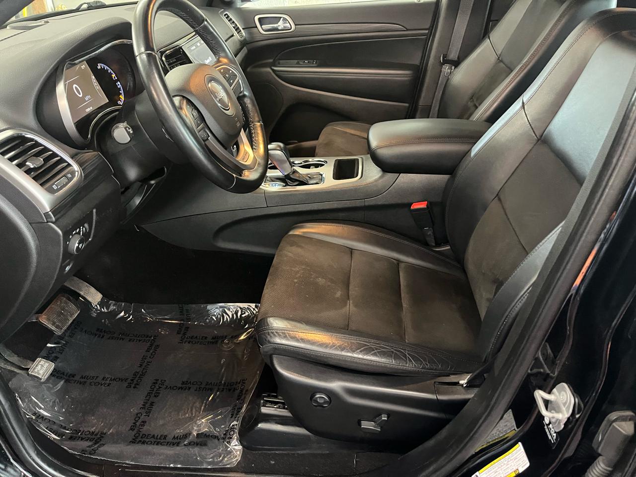 Jeep Grand Cherokee Laredo X 4x4 2021