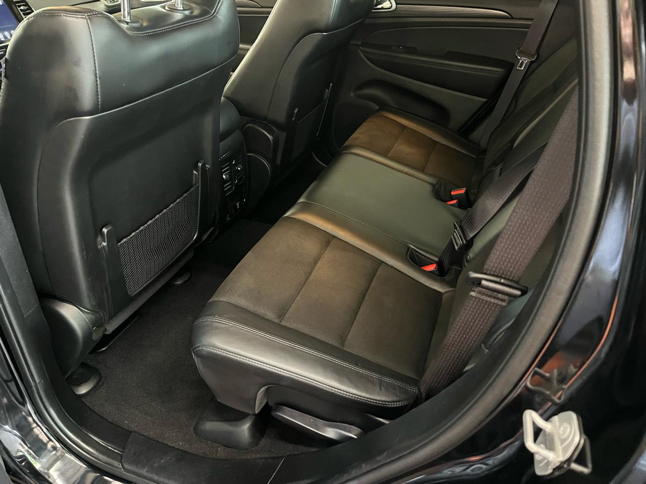 Jeep Grand Cherokee Laredo X 4x4 2021