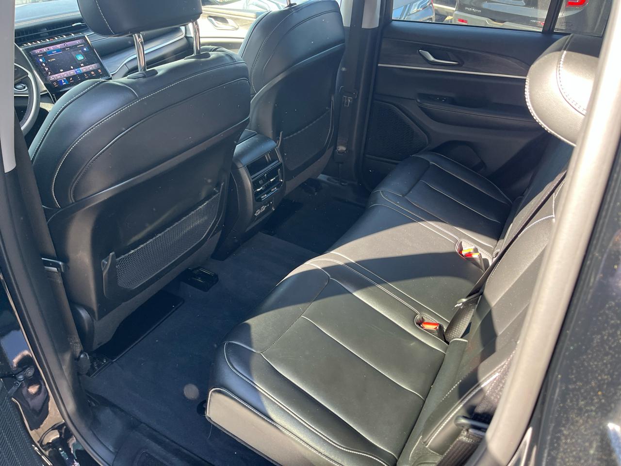 Jeep Grand Cherokee Limited 4x4 2023