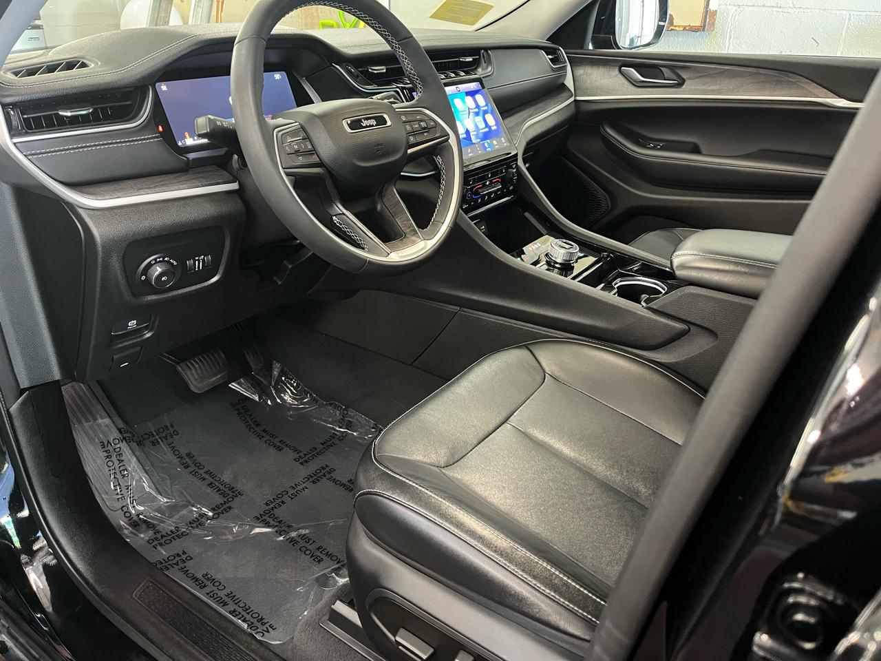 Jeep Grand Cherokee Limited 4x4 2023