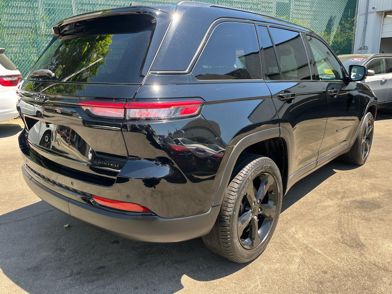 Jeep Grand Cherokee Limited 4x4 2023
