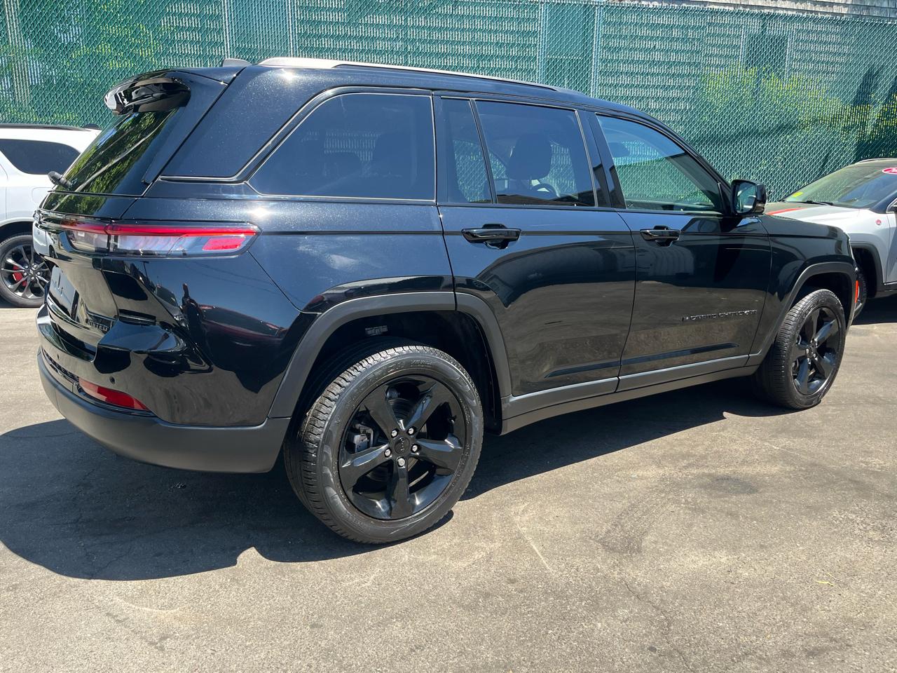 Jeep Grand Cherokee Limited 4x4 2023