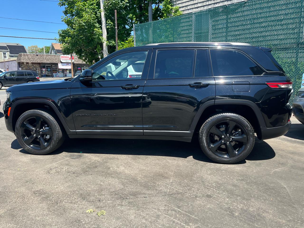 Jeep Grand Cherokee Limited 4x4 2023