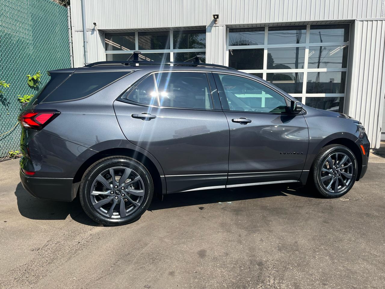 Chevrolet Equinox AWD 4dr RS 2022