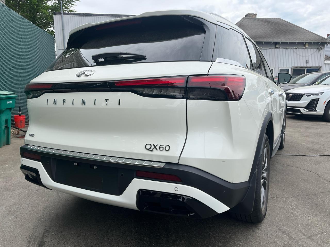 Infiniti QX60 LUXE AWD 2023