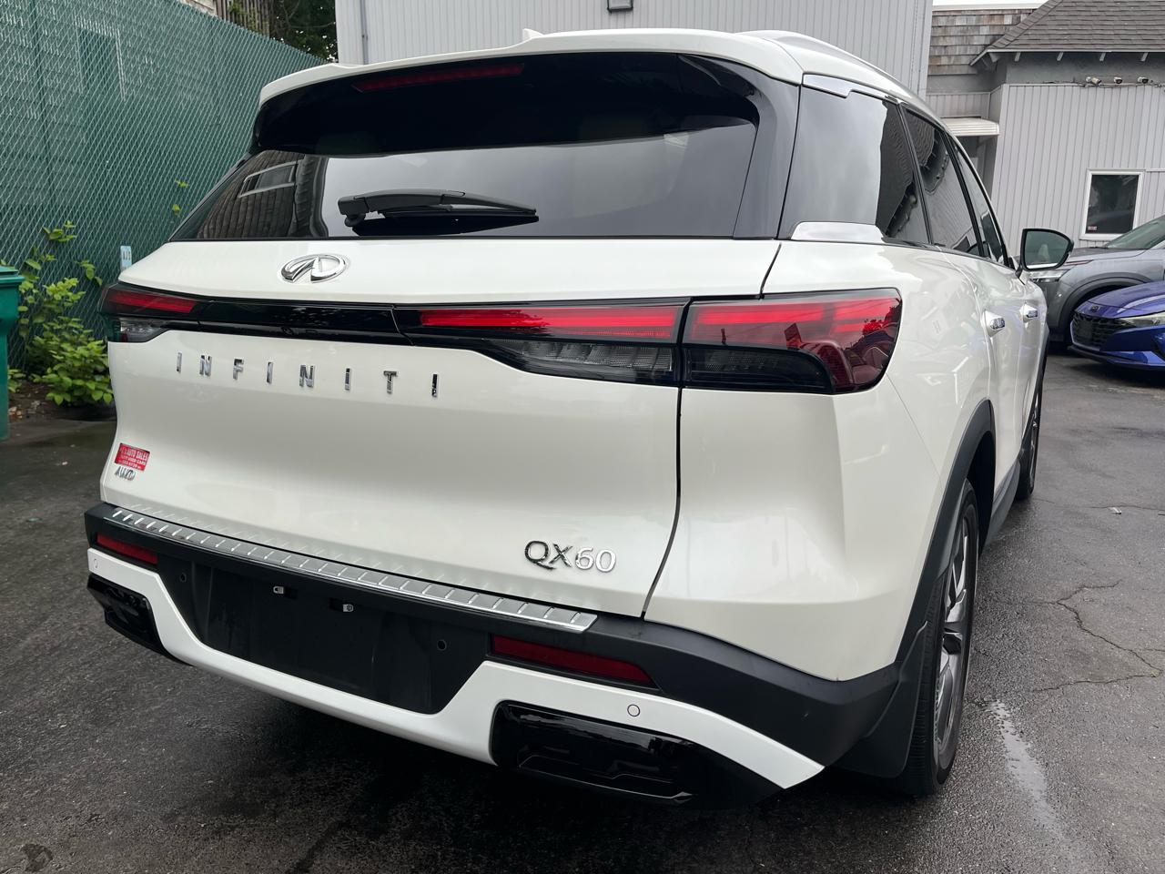 Infiniti QX60 LUXE AWD 2023
