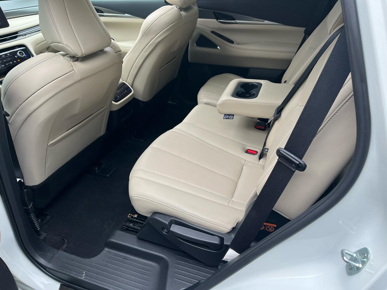 Infiniti QX60 LUXE AWD 2023